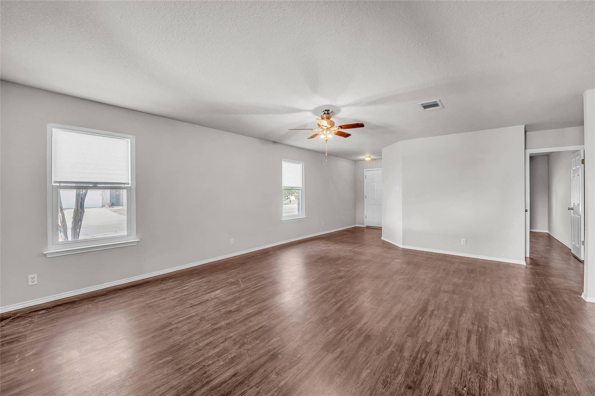 Hutto, TX 78634,100 Grant CV