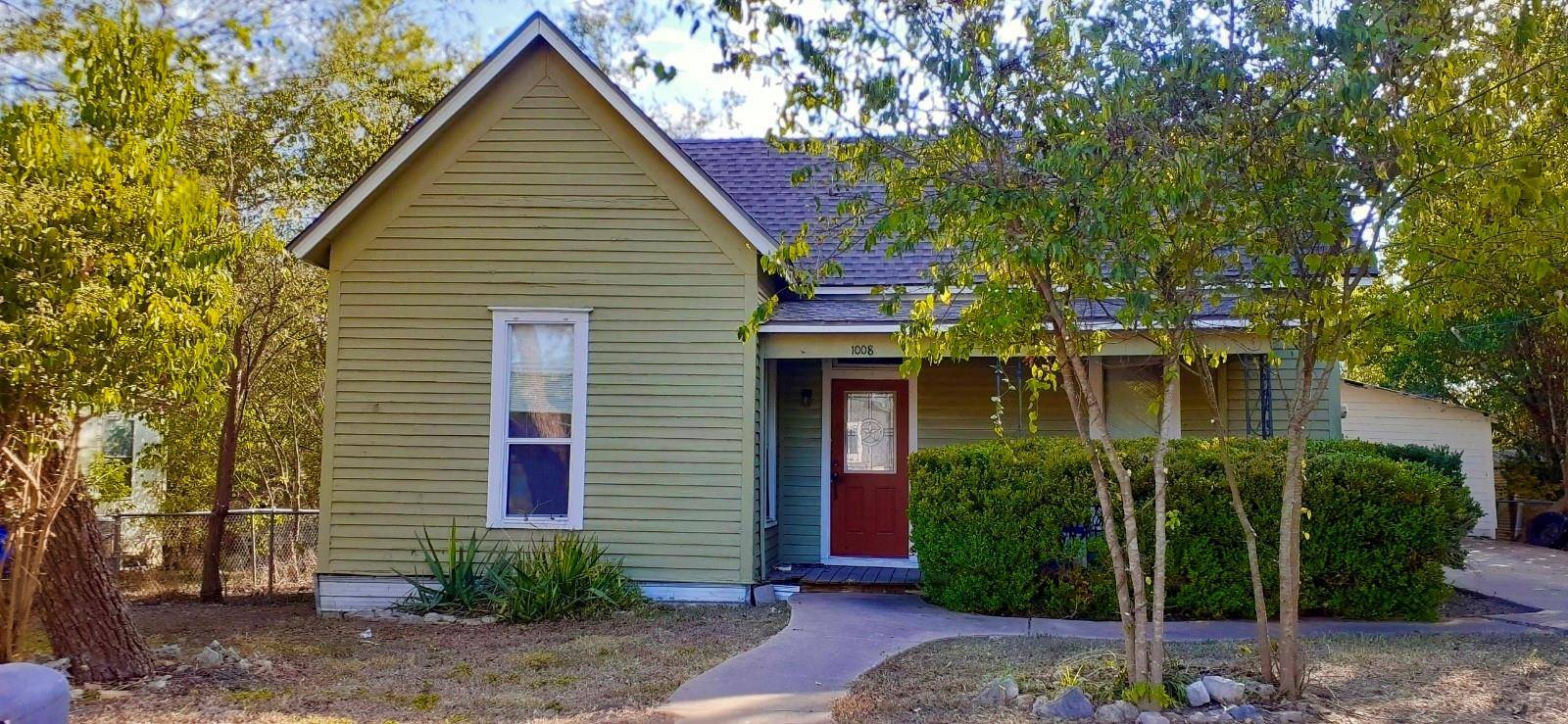 Taylor, TX 76574,1008 Washburn ST