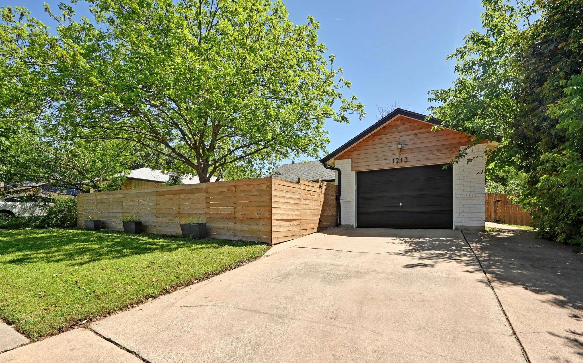 Austin, TX 78745,1213 South Trace DR