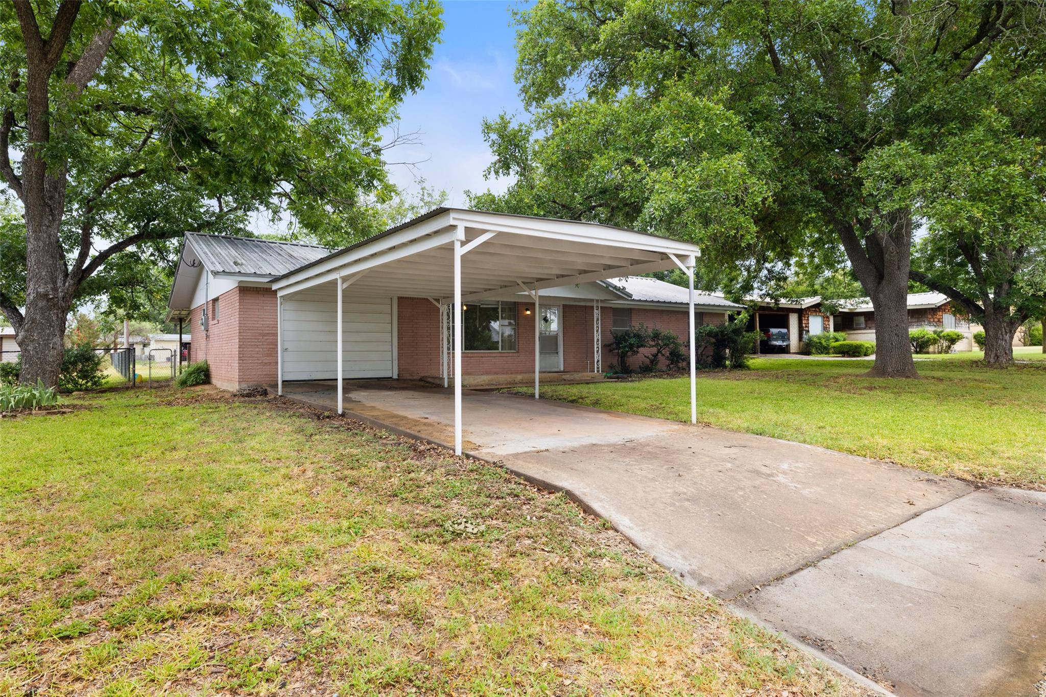 Mason, TX 76856,817 Wheeler ST