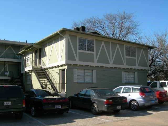 Austin, TX 78751,4306 Avenue A #109