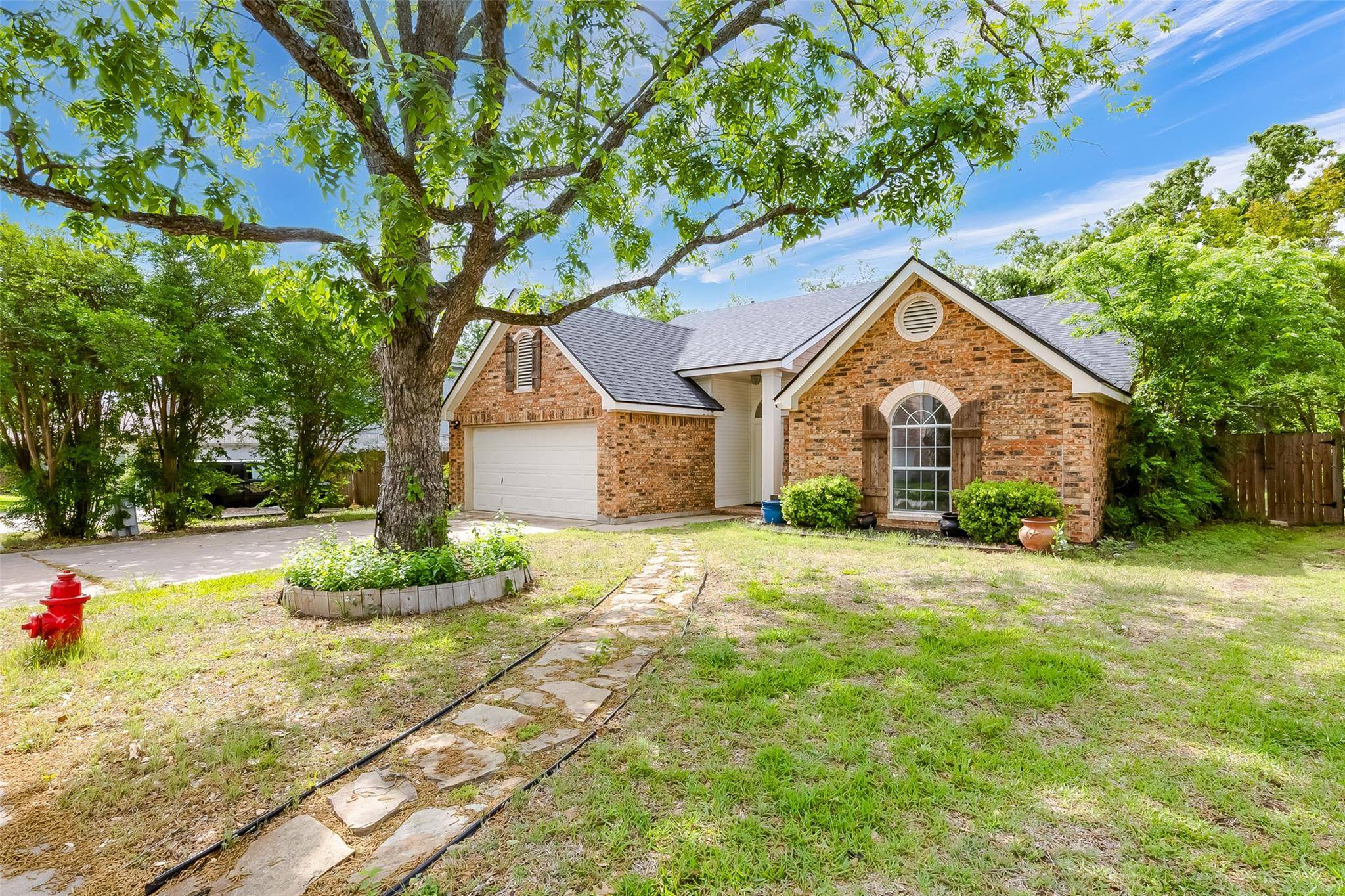 Cedar Park, TX 78613,2106 Heather DR