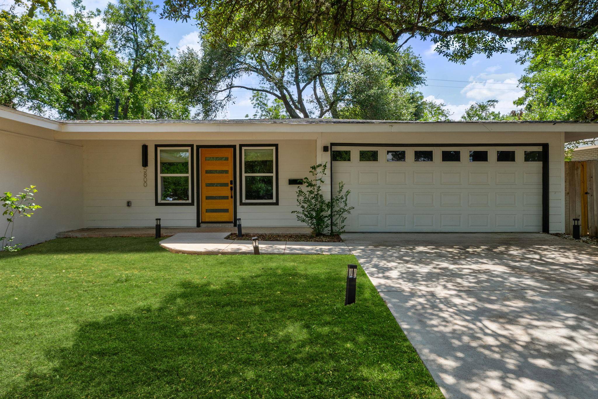 Austin, TX 78757,5800 Marilyn DR