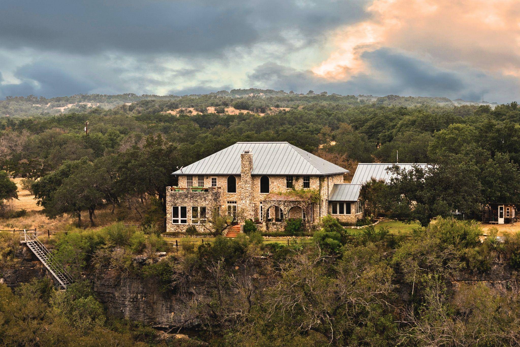 Spicewood, TX 78669,5229 Hupedo Ranch RD