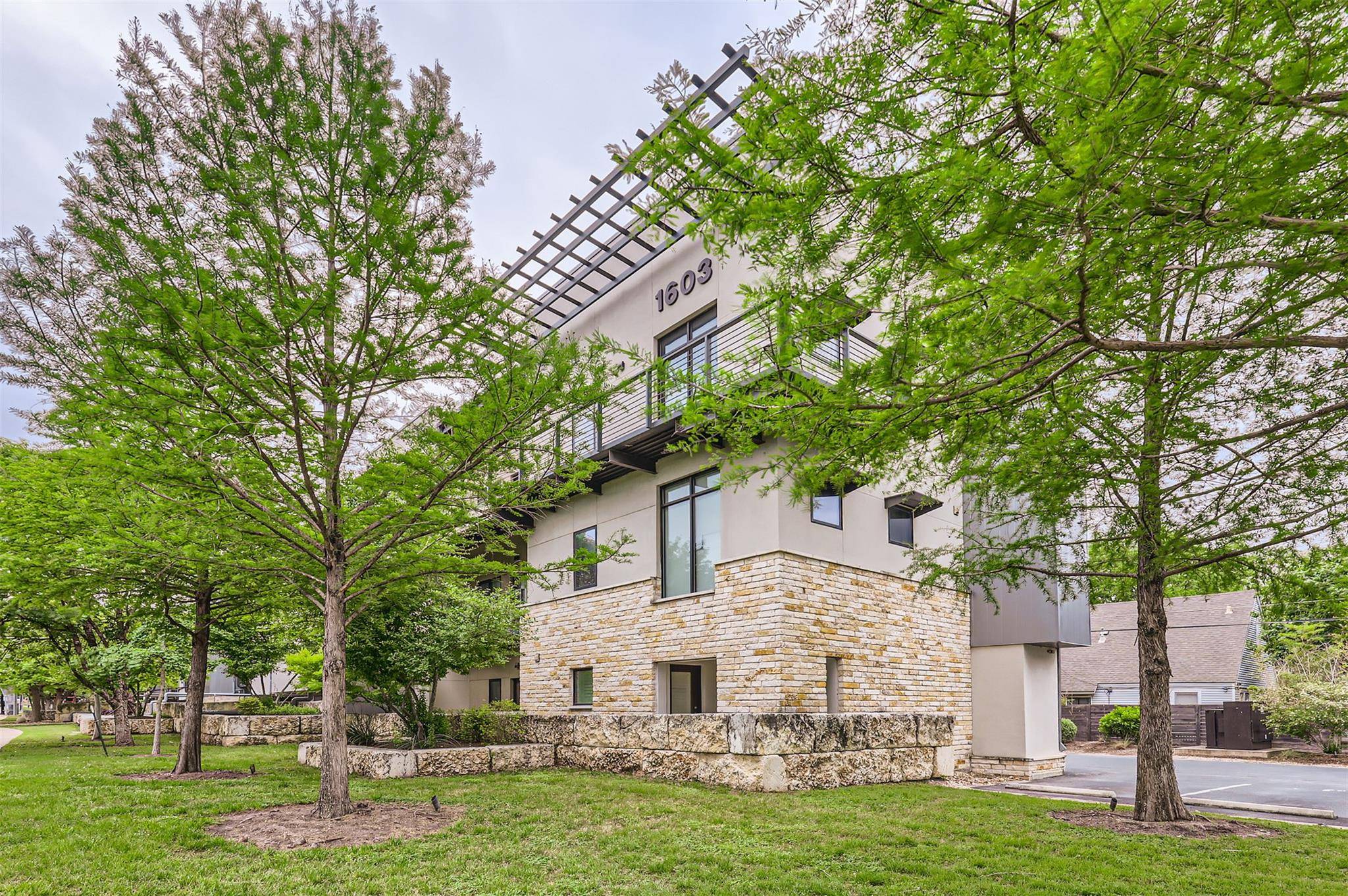 Austin, TX 78703,1603 Enfield #311