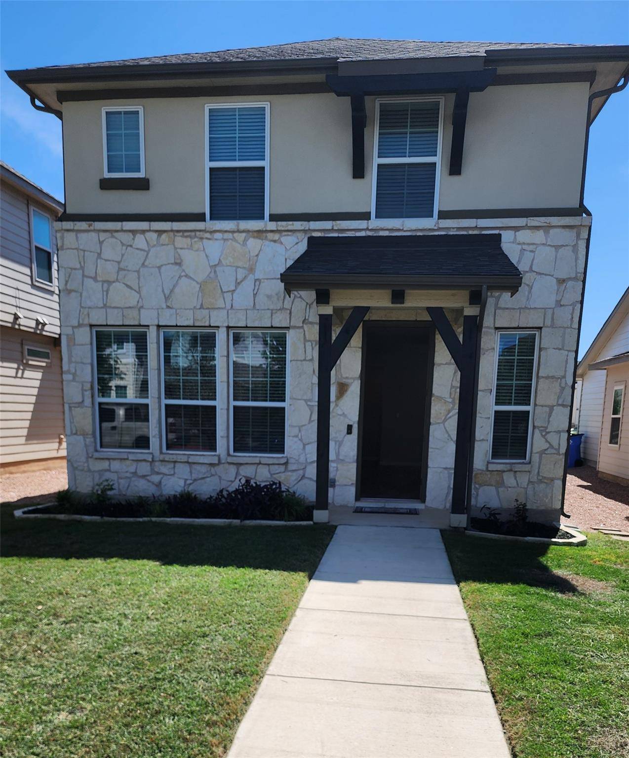 Dripping Springs, TX 78620,182 McKittrick Ridge ST