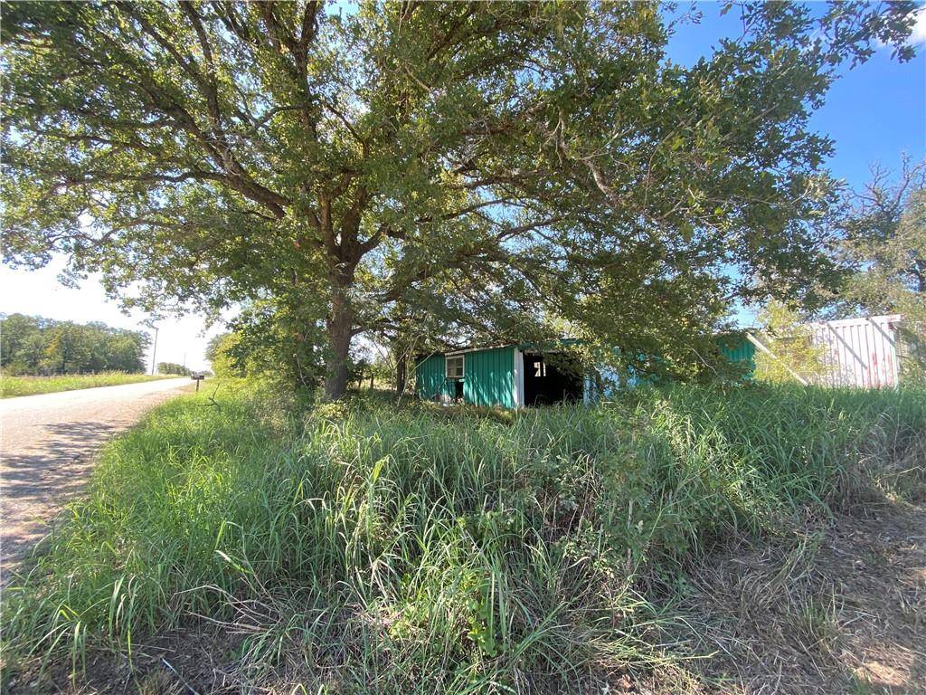 Smithville, TX 78957,594 League Line RD