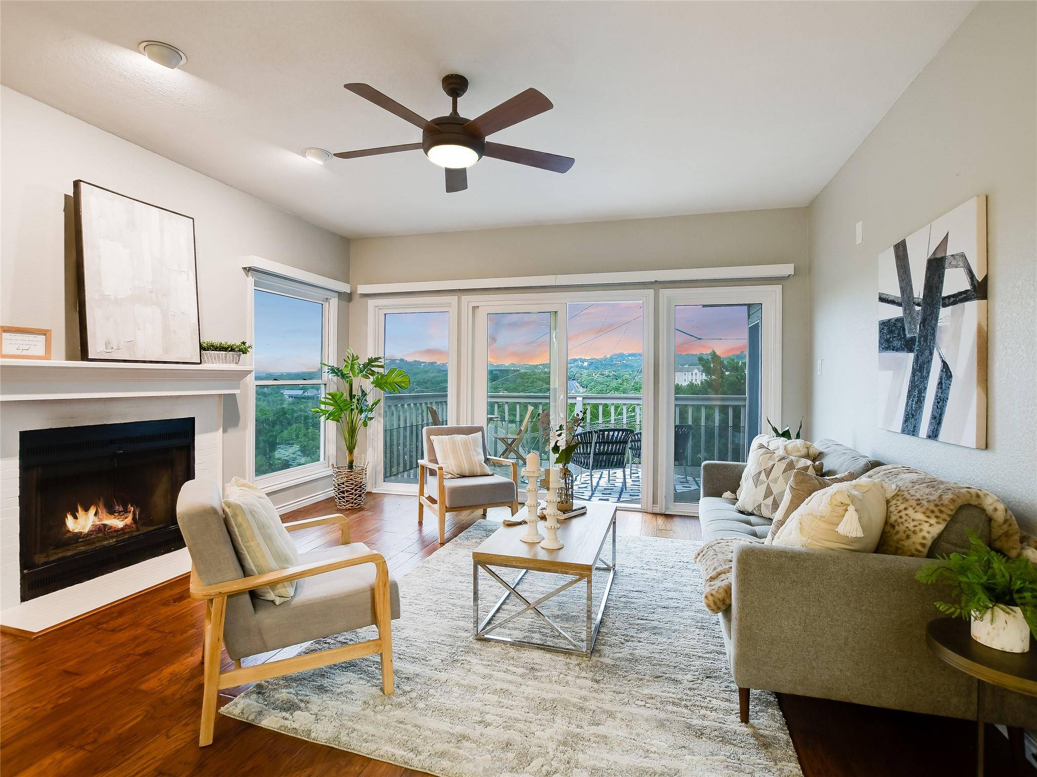 Austin, TX 78731,5603 Oakwood CV #232