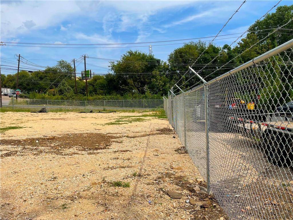 Austin, TX 78728,2207 West Howard LN
