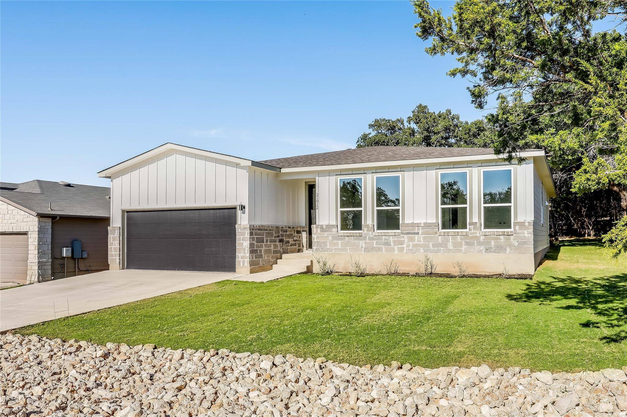 Lago Vista, TX 78645,21812 Oxford DR