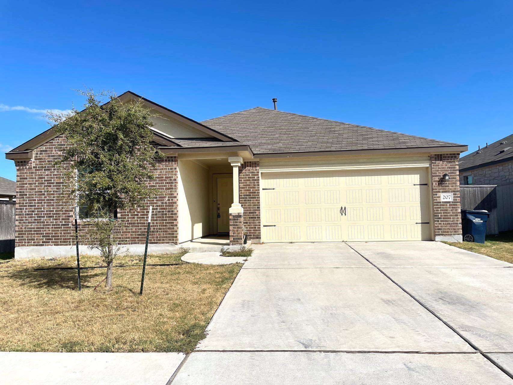 Hutto, TX 78634,207 Coventry DR