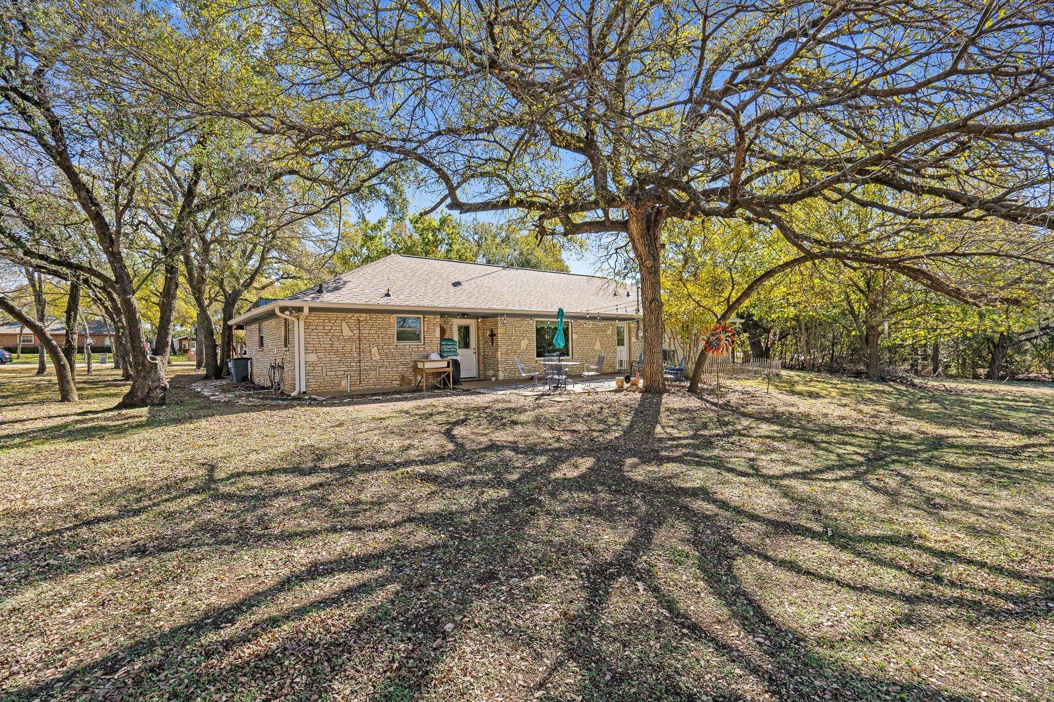 Gatesville, TX 76528,118 Homestead DR