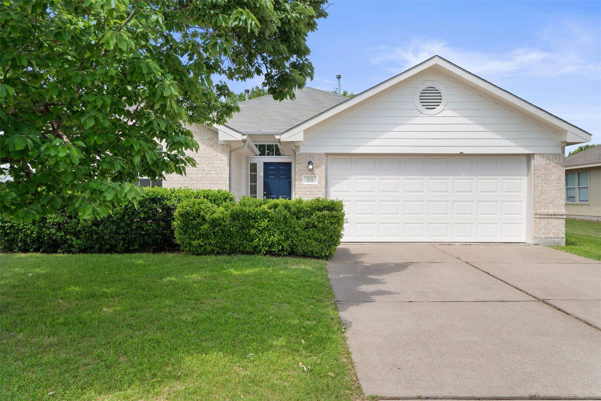 Hutto, TX 78634,101 N Pauley DR