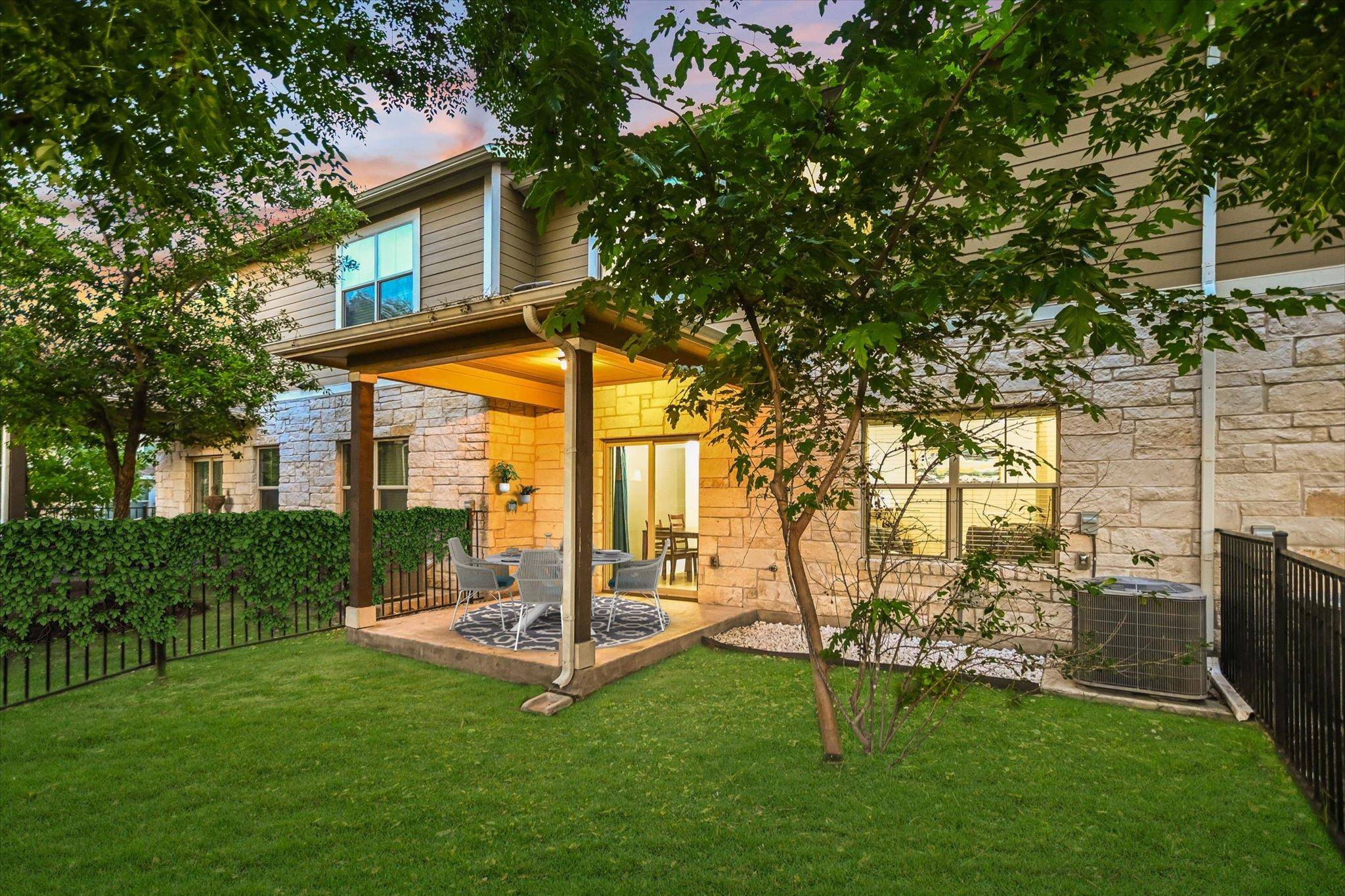 Austin, TX 78744,516 E Slaughter LN #1203
