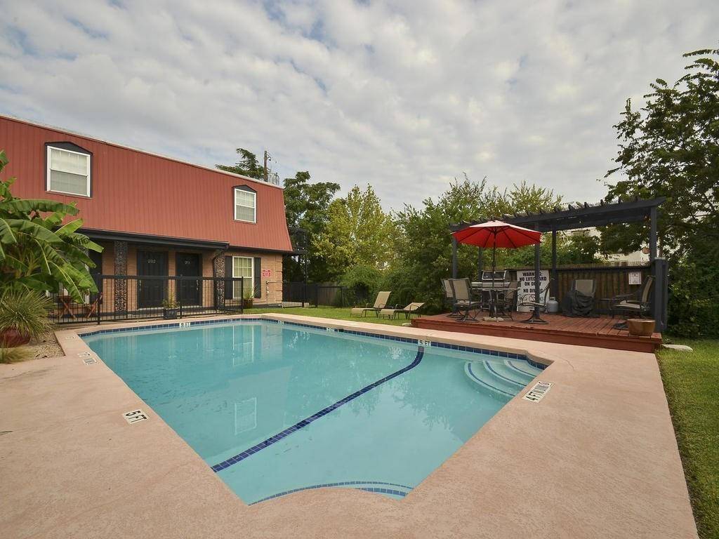 Austin, TX 78704,900 S Lamar BLVD #312