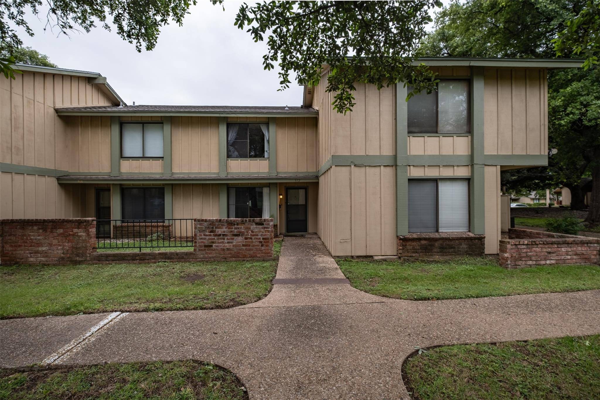 Austin, TX 78758,912 E Village LN