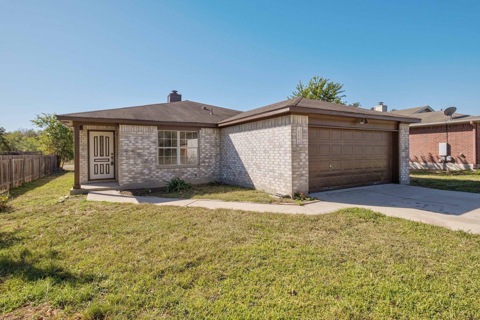 Buda, TX 78610,118 Amandas WAY