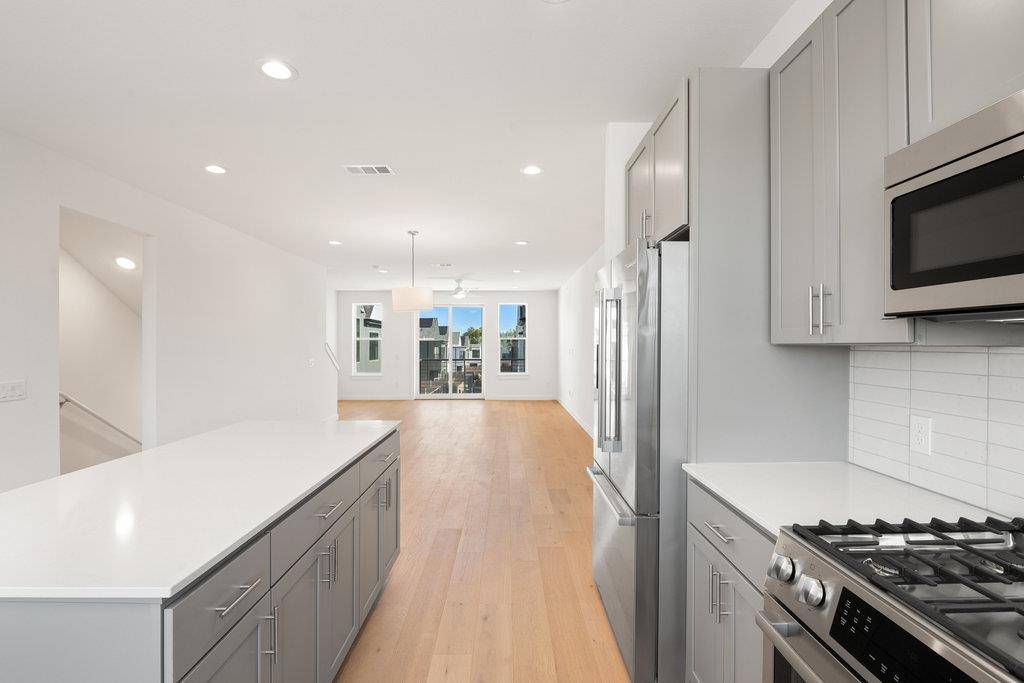 Austin, TX 78723,3613 Jetson WAY #1102