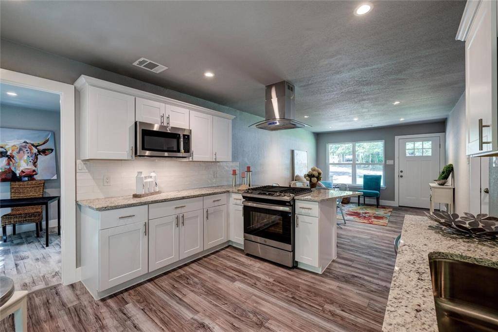 Austin, TX 78744,2321 Lakehurst DR