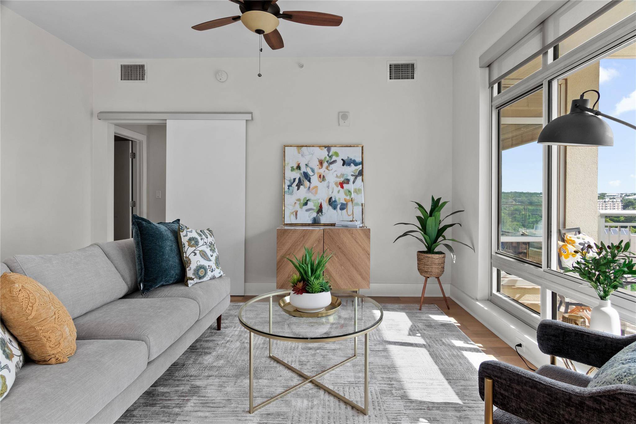 Austin, TX 78701,603 Davis ST #813
