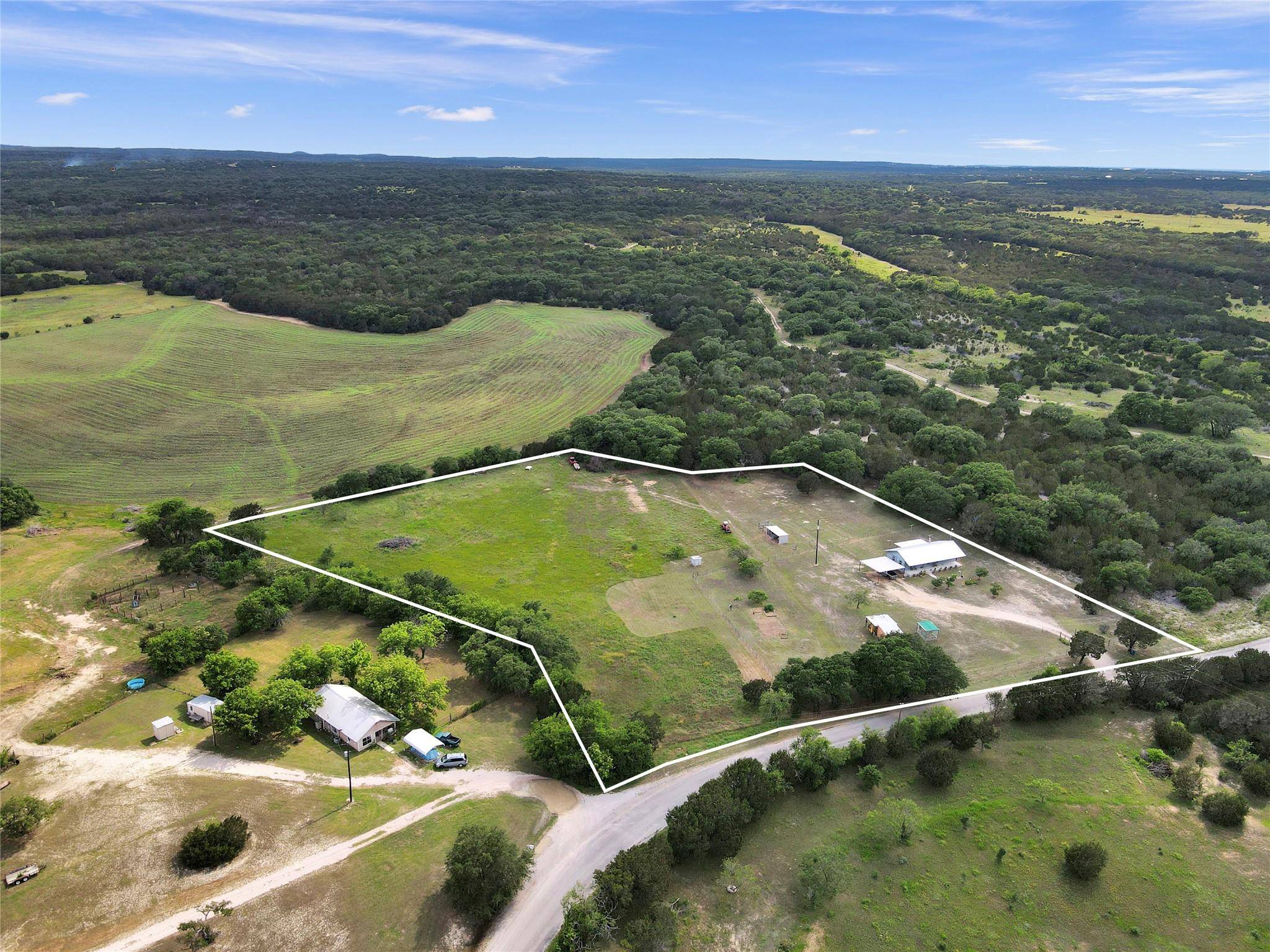 Lampasas, TX 76550,1501 County Road 103