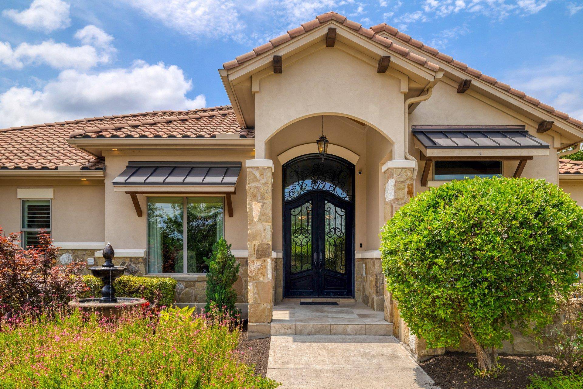 Austin, TX 78732,700 Zen Gardens TER