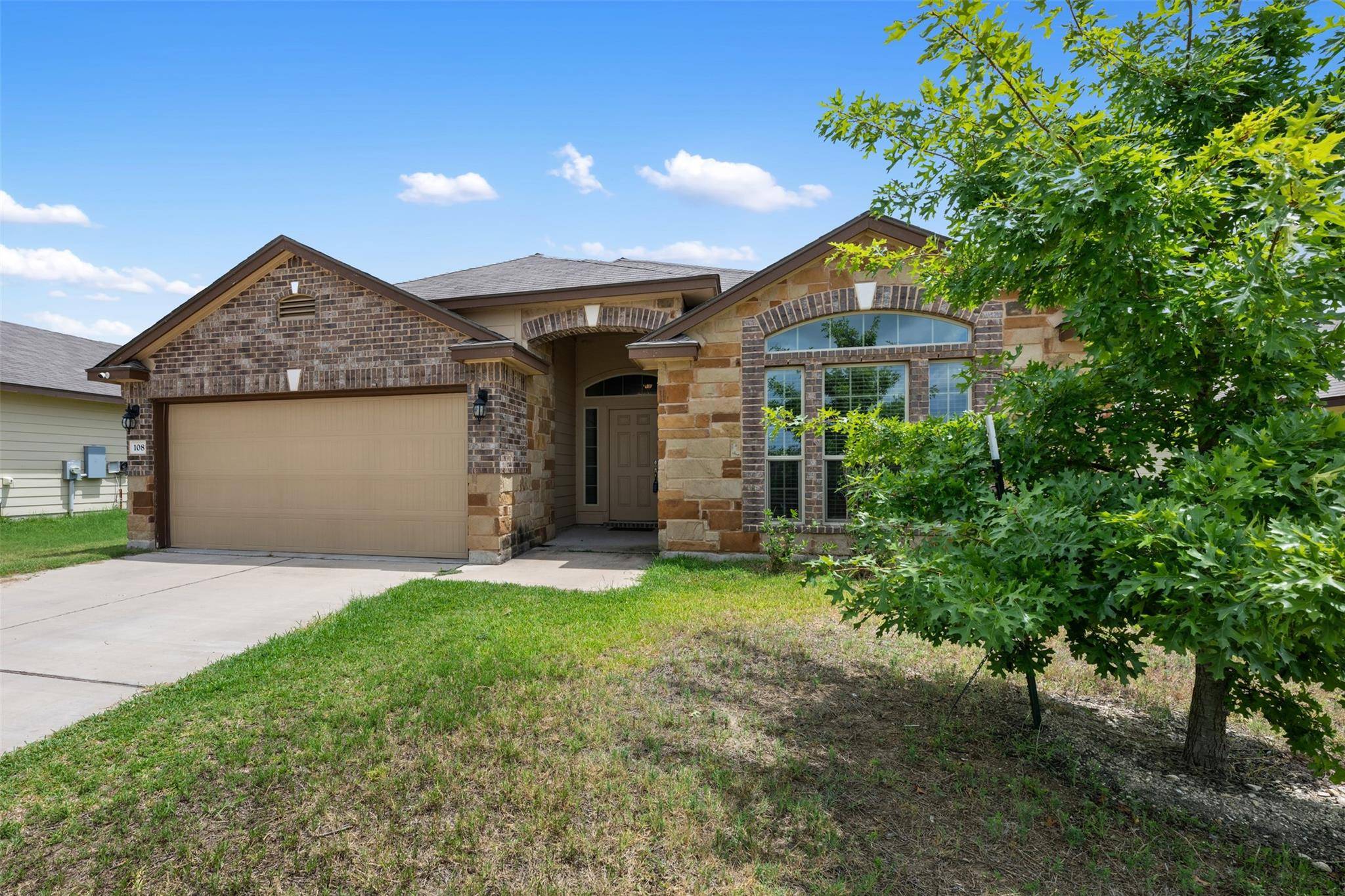 Jarrell, TX 76537,108 Olivine LN