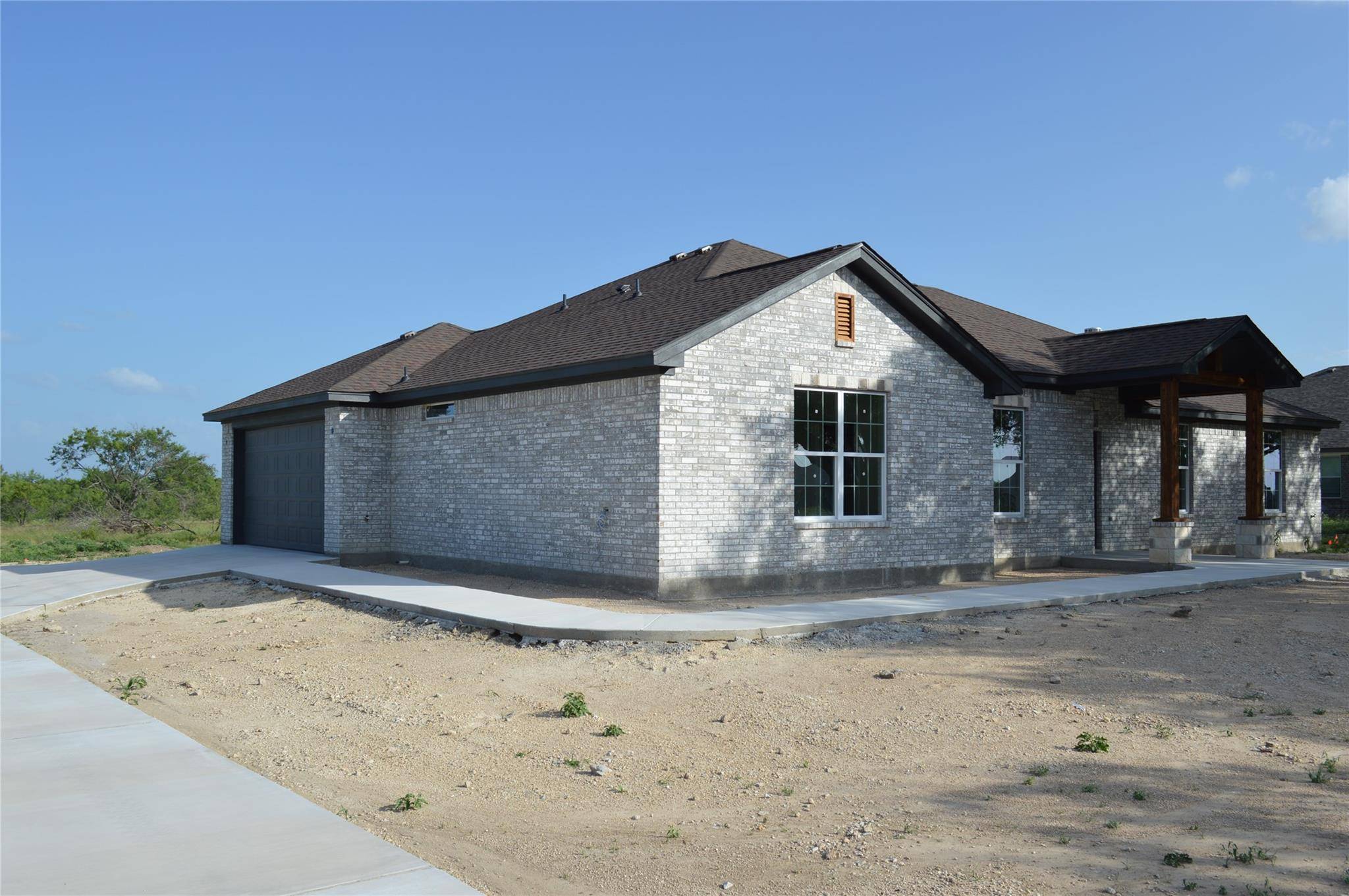 Kempner, TX 76539,425 County Road 3152