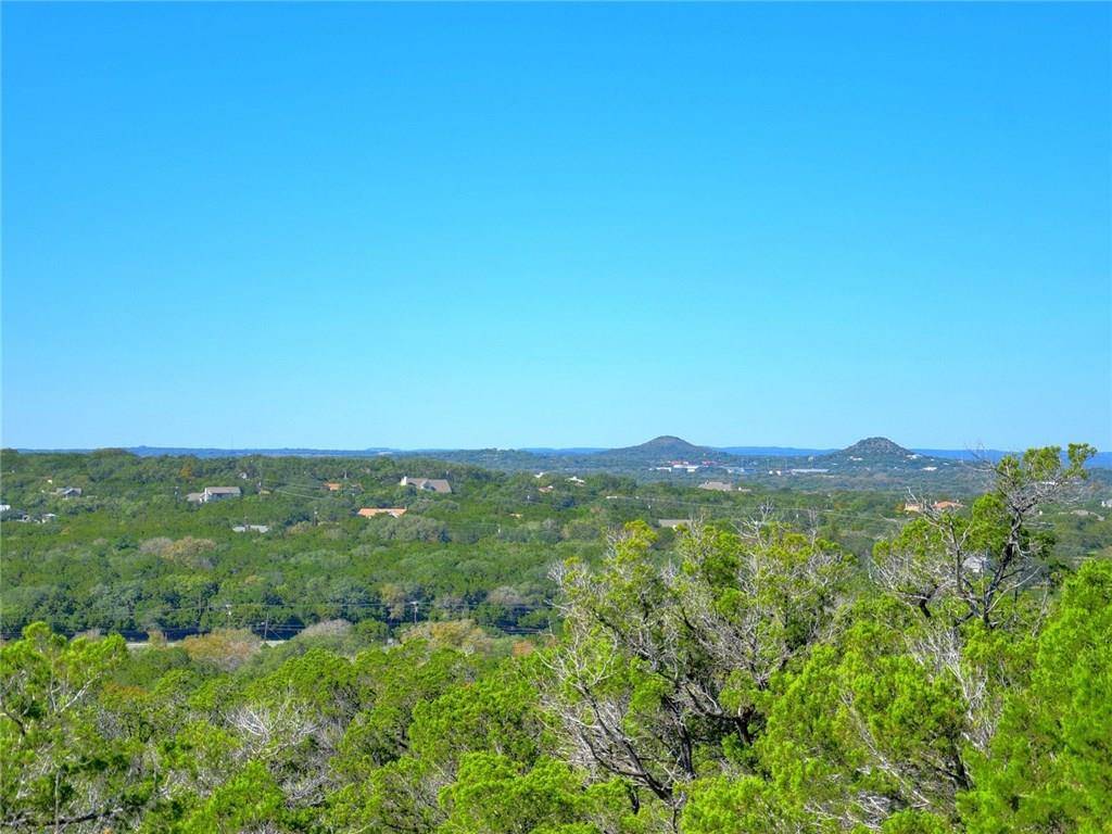 Wimberley, TX 78676,000 LEATH HOLW