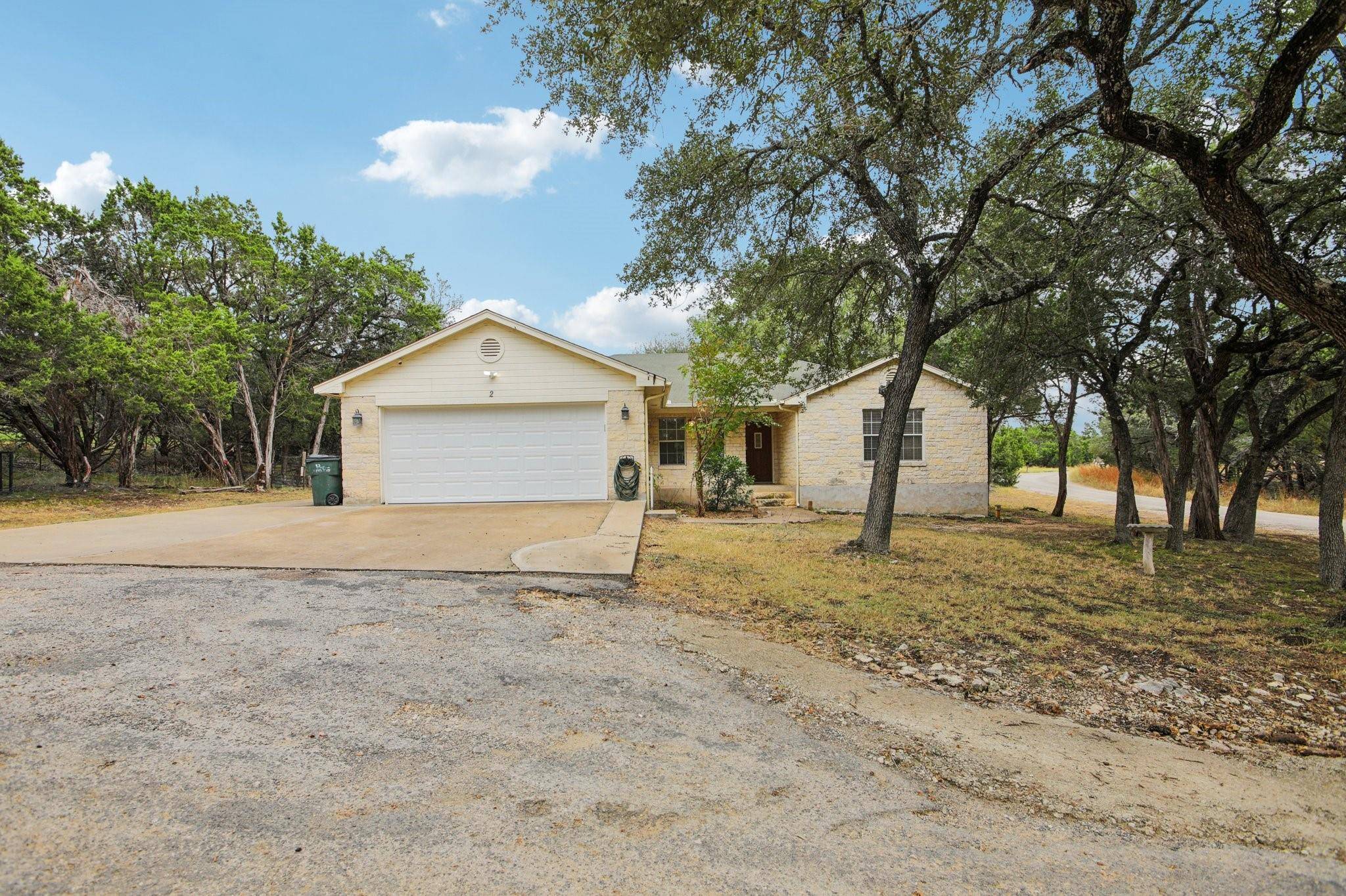 Wimberley, TX 78676,2 Mimosa ST