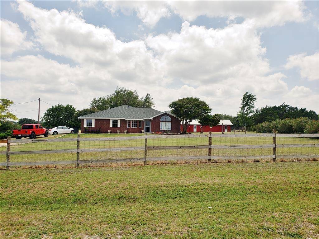 Kempner, TX 76539,304 County Road 3343