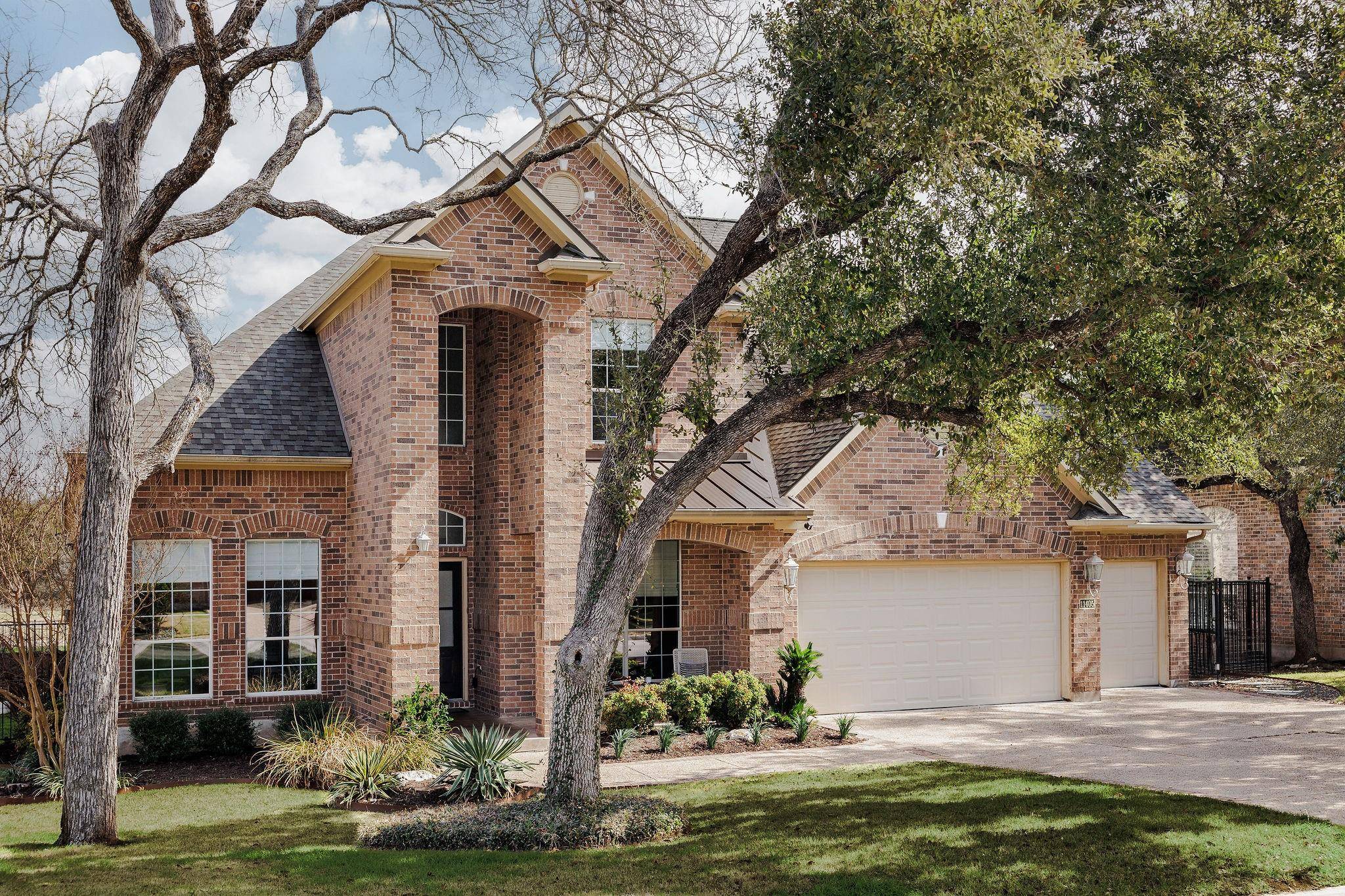 Austin, TX 78739,11405 Hollister DR