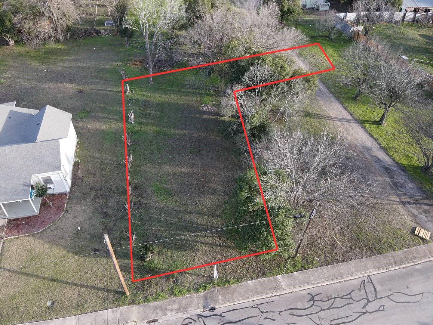 San Marcos, TX 78666,725 Centre ST