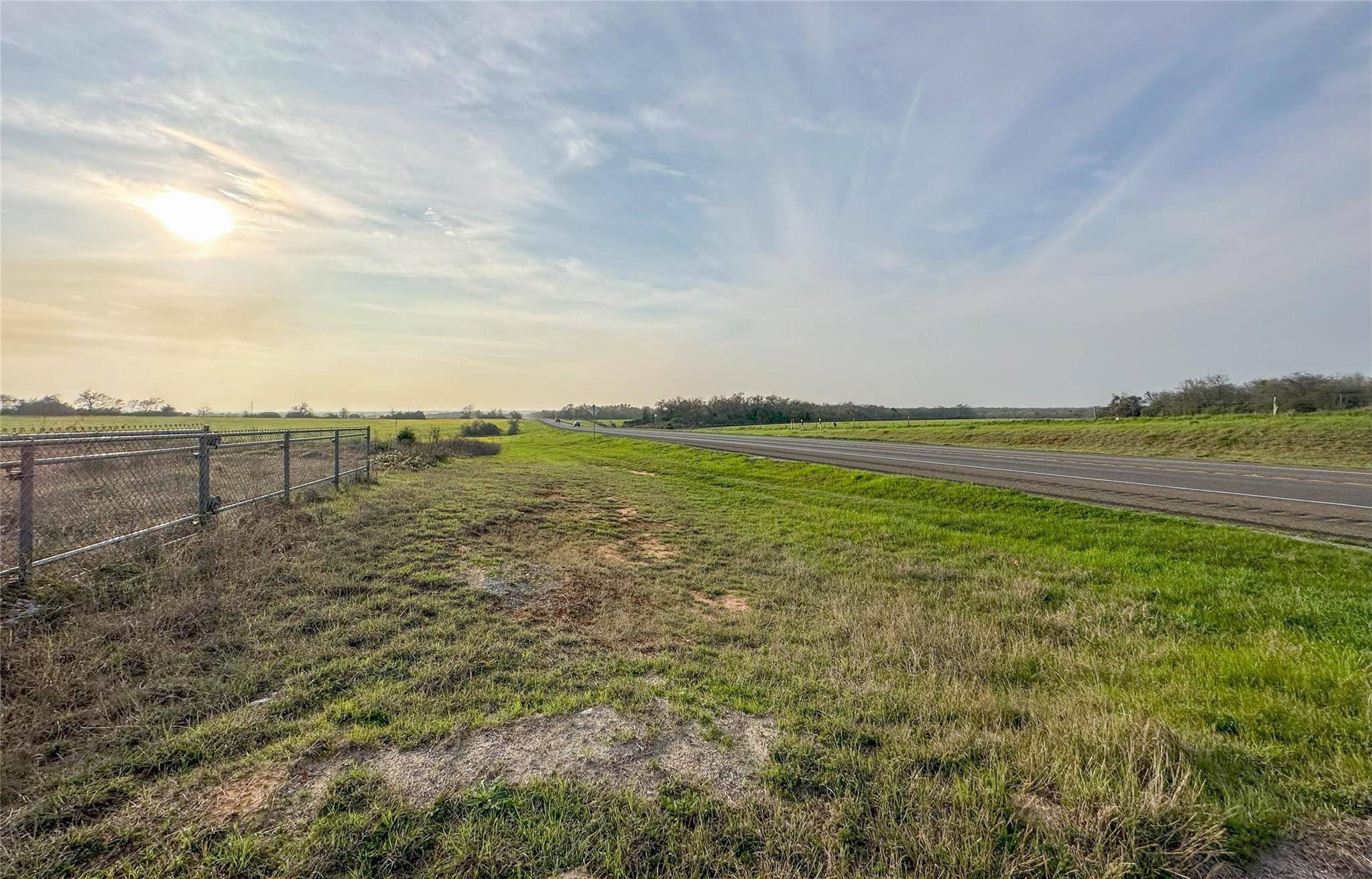 Marquez, TX 77865,19163 W HWY 7 (+/- 16.253 Acres)