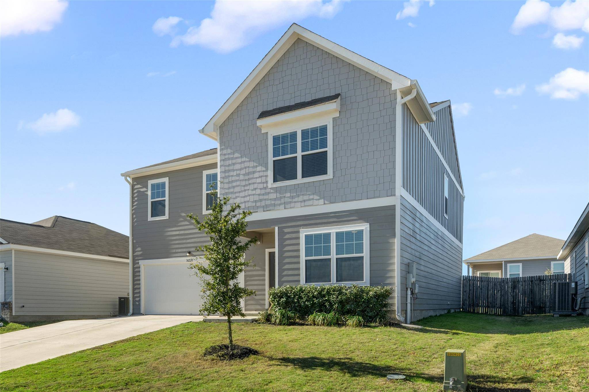 Manor, TX 78653,14220 Jeannette Rankin RD