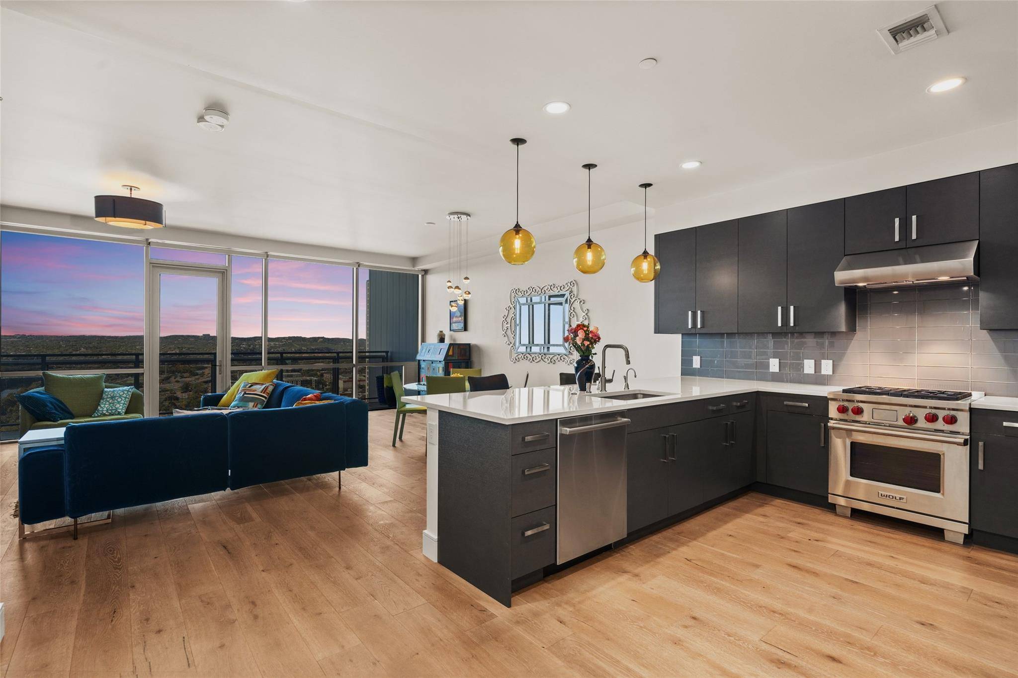 Austin, TX 78701,222 West Ave #2806