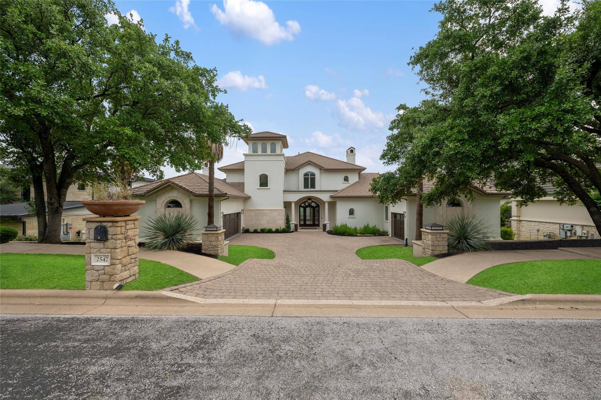 Austin, TX 78746,2547 Waymaker WAY