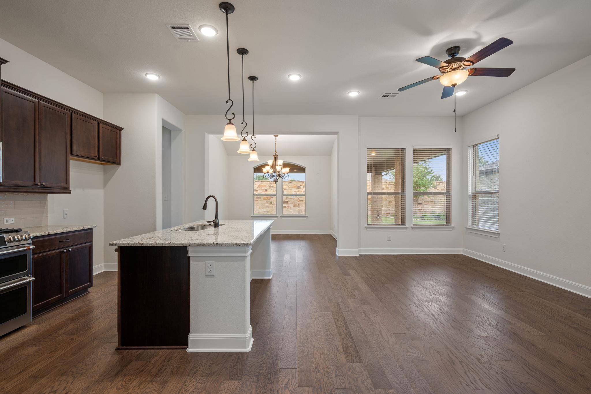 Round Rock, TX 78665,5253 Lusso TRL