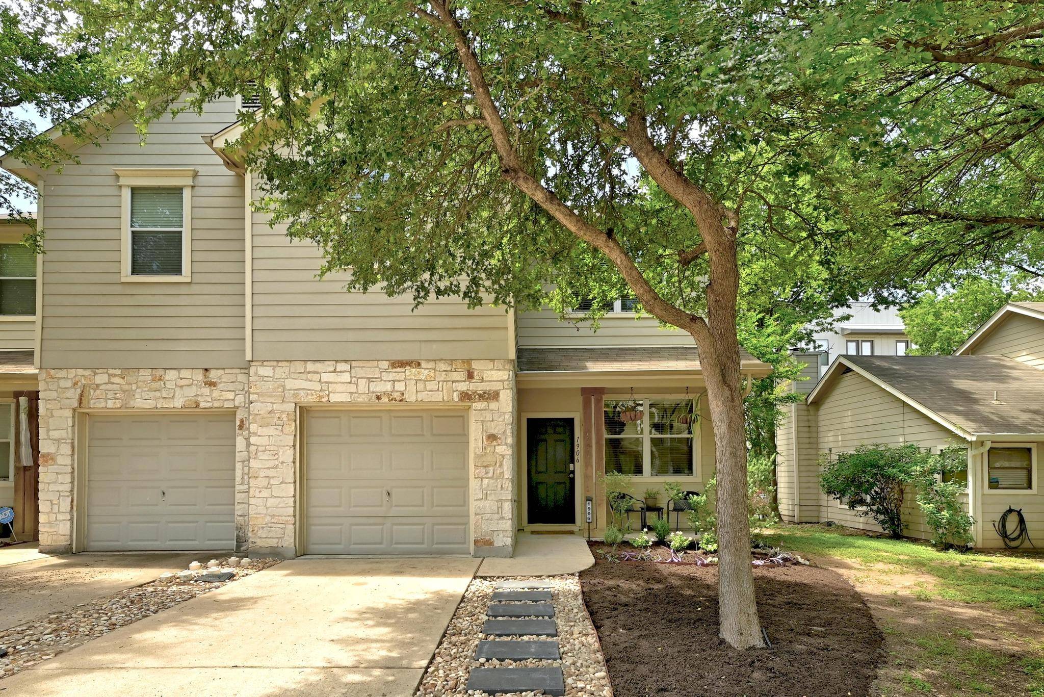 Austin, TX 78745,512 Eberhart LN #1906