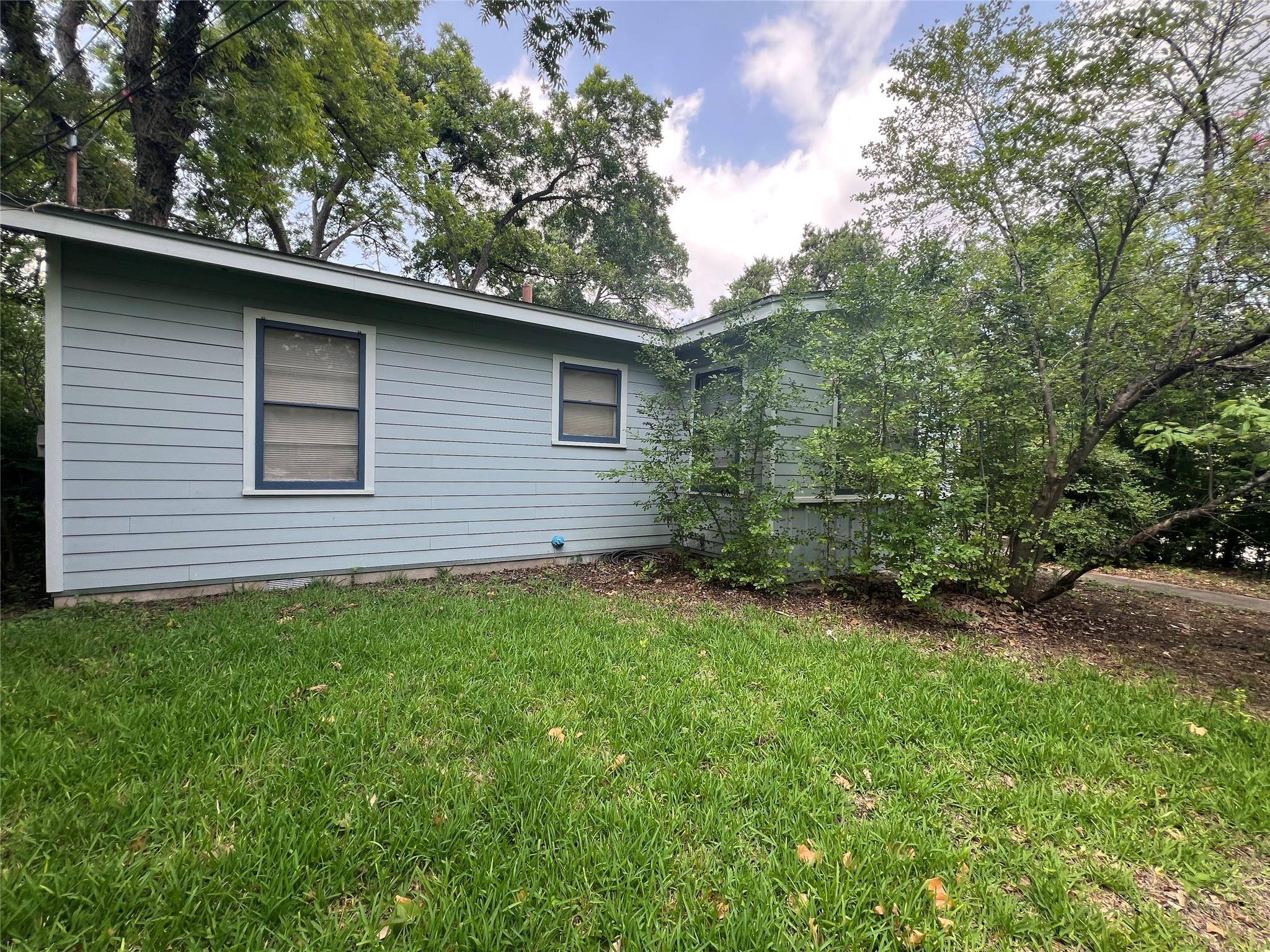 Austin, TX 78757,1511 Romeria DR