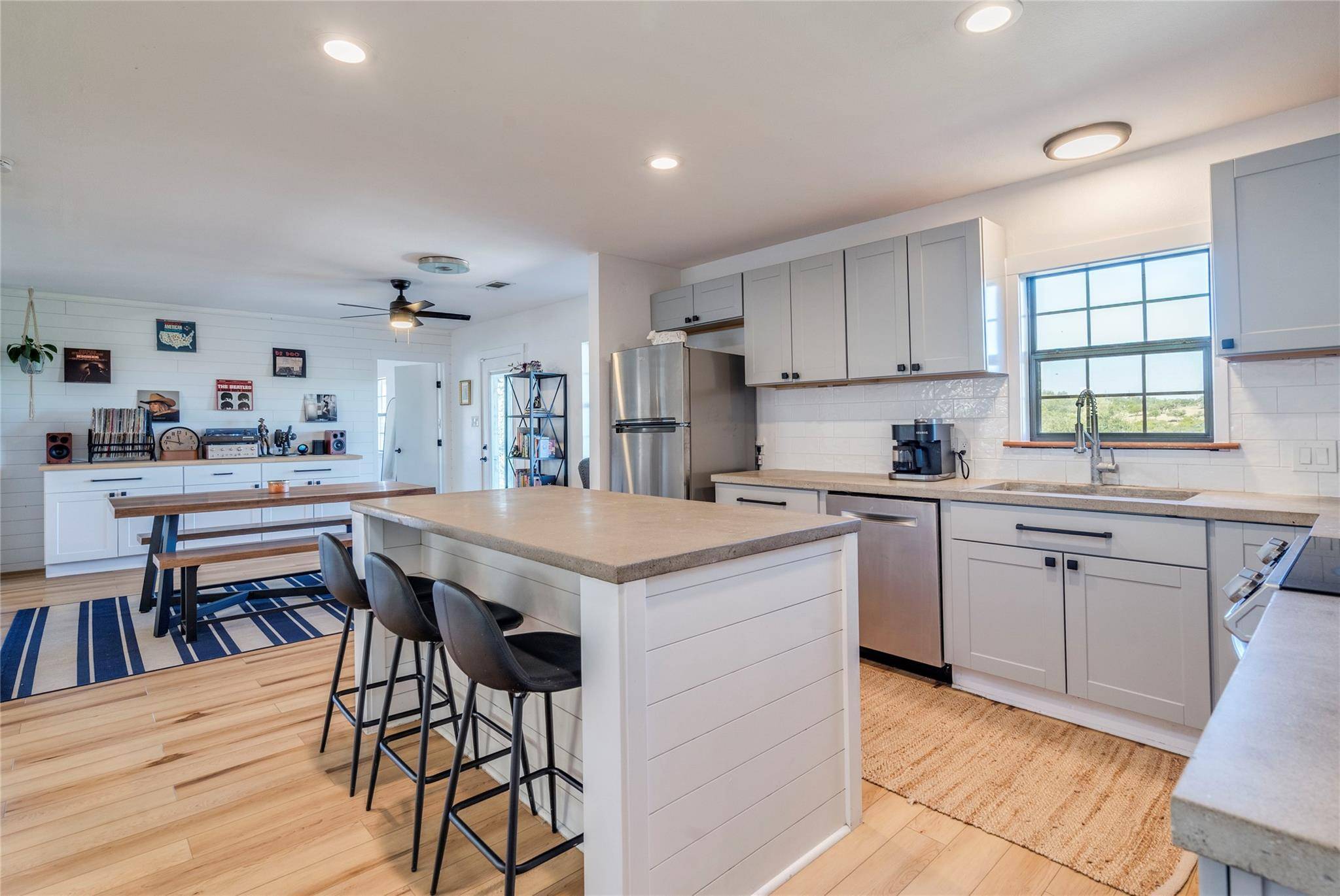 Dripping Springs, TX 78620,631 Harmon Hills CV