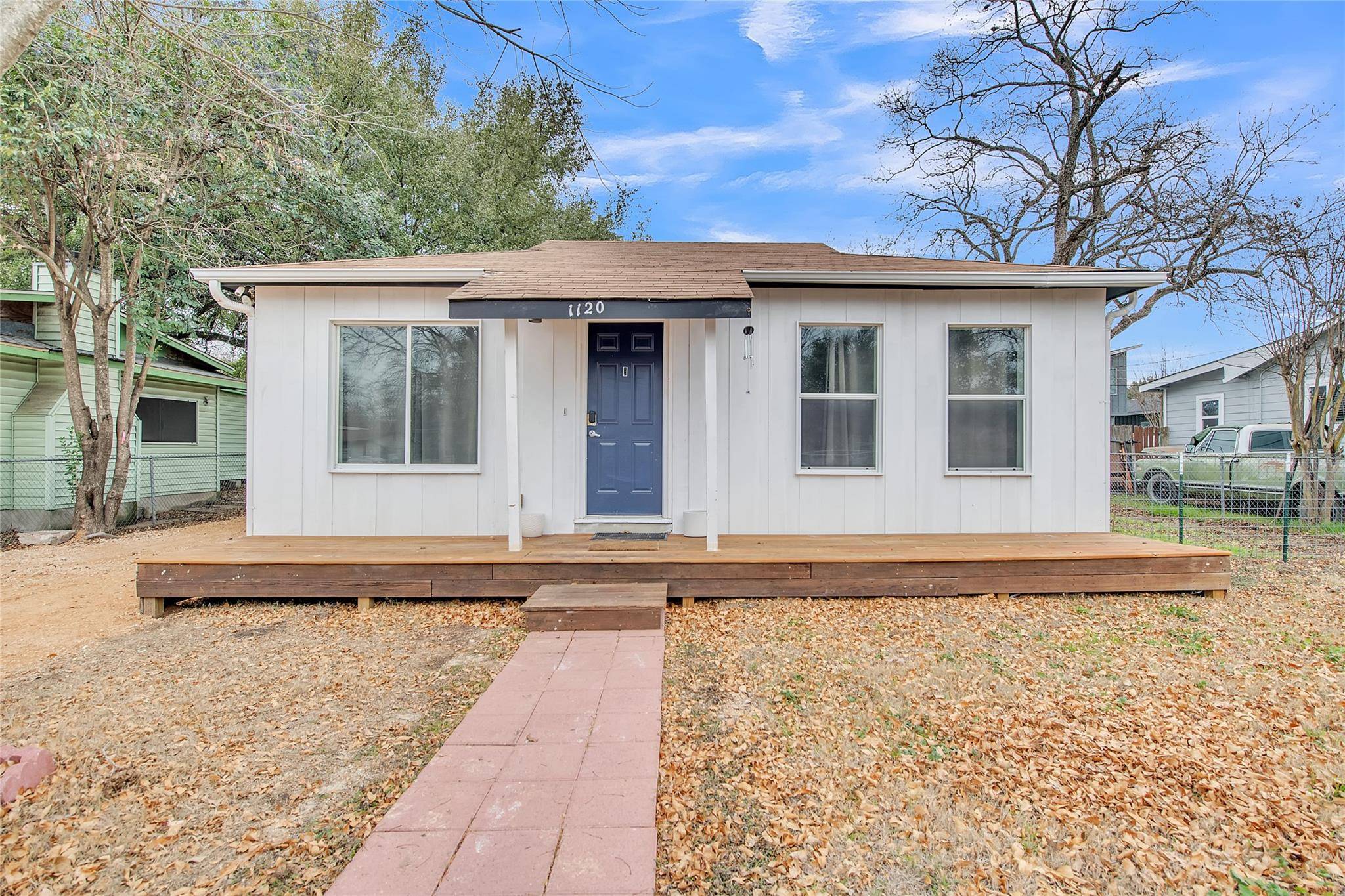 Austin, TX 78721,1120 Mark ST
