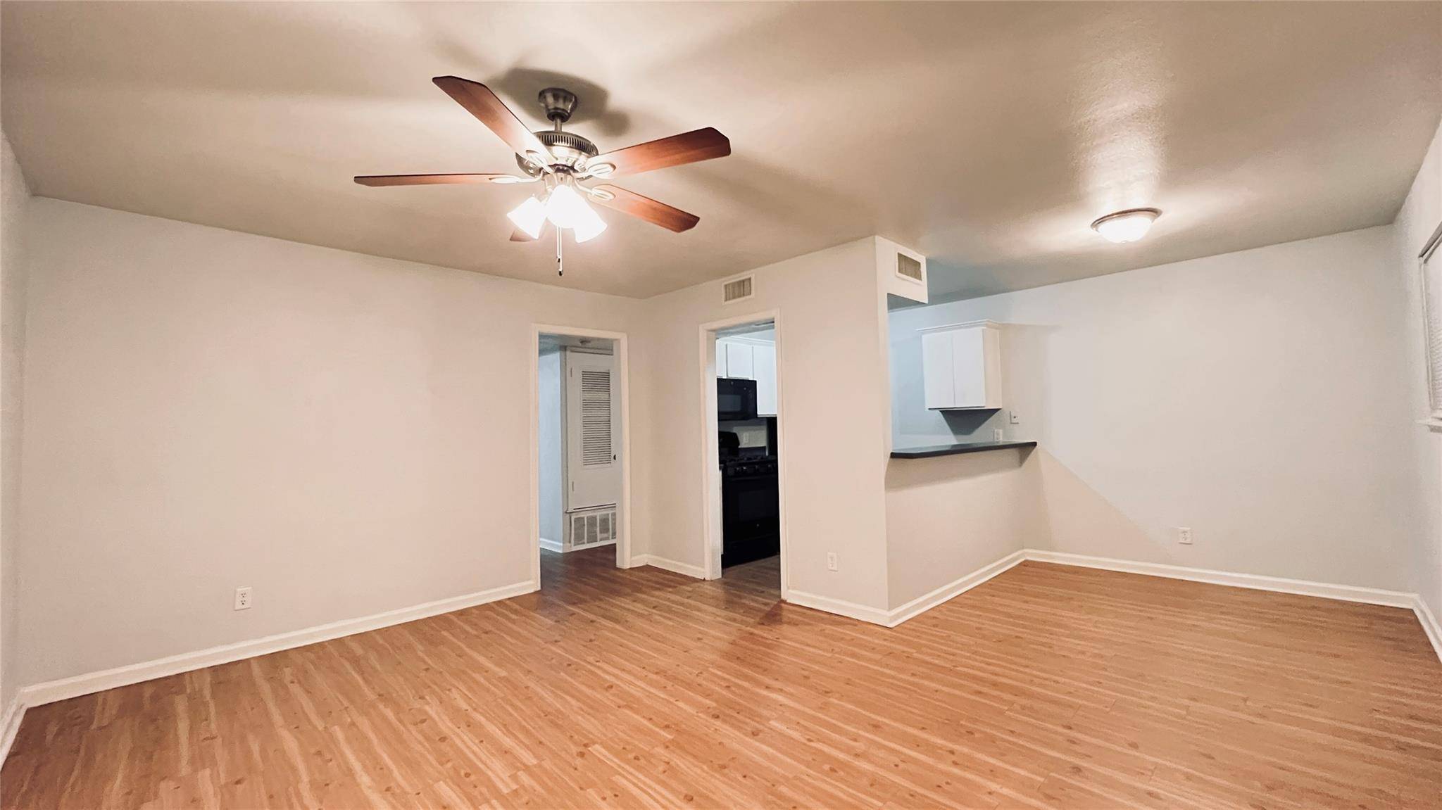 Austin, TX 78757,2301 OHLEN RD #108