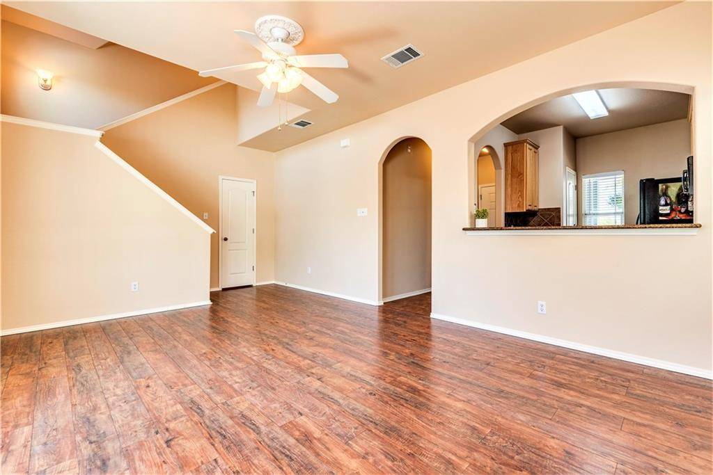 Kyle, TX 78640,279 Cleveland ST