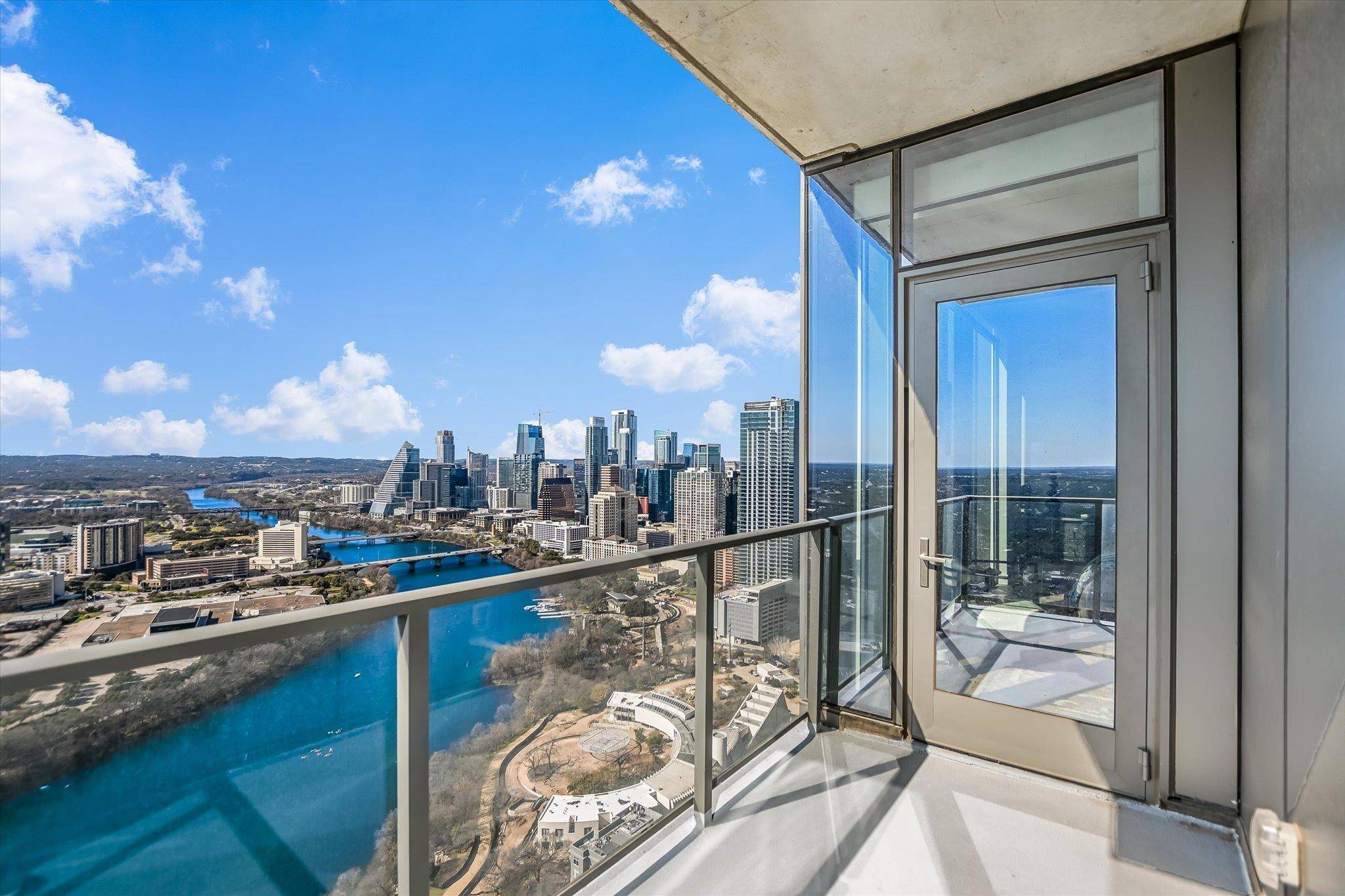 Austin, TX 78701,44 East Ave #4001