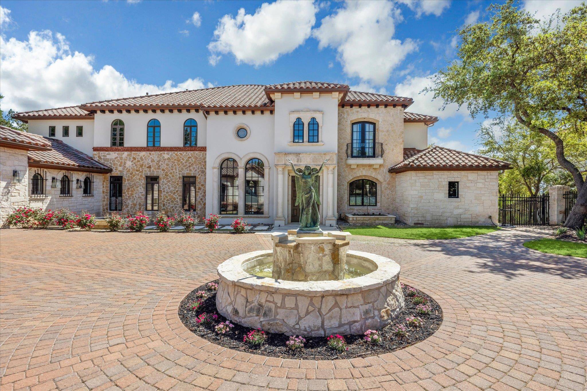 Jonestown, TX 78645,17607 Breakwater DR