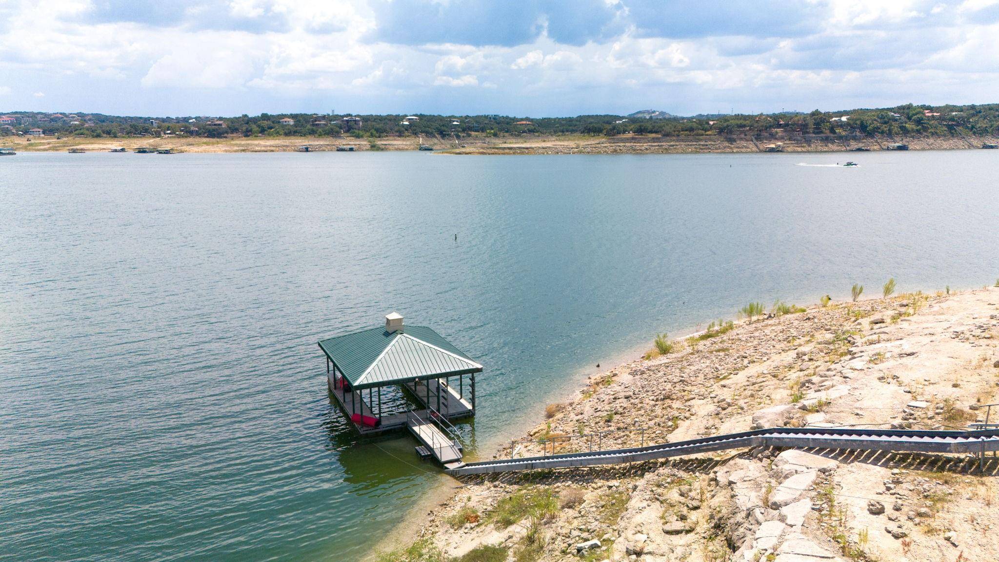 Lago Vista, TX 78645,1417 Osprey Ridge LOOP