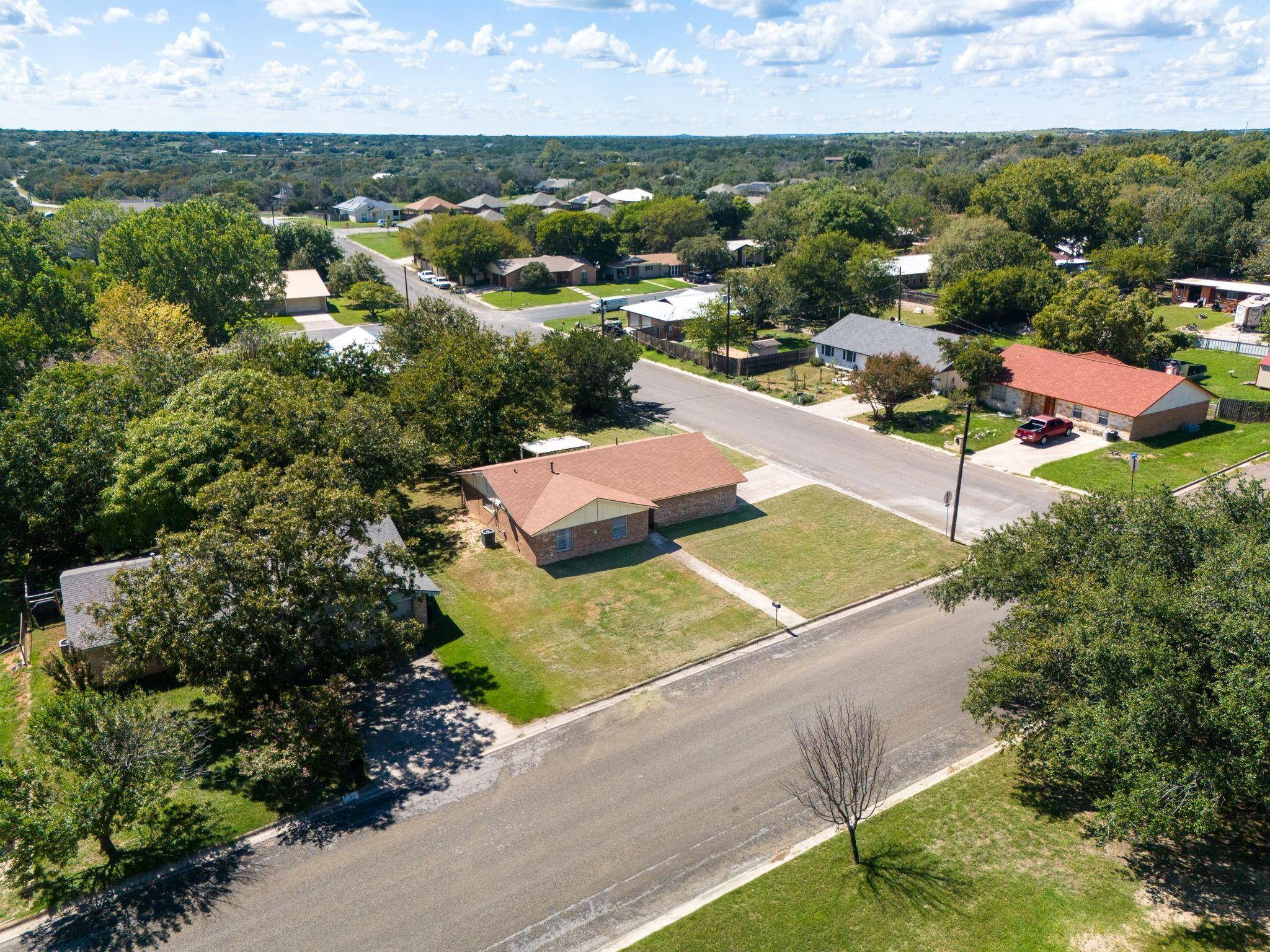 Lampasas, TX 76550,202 S Willis ST