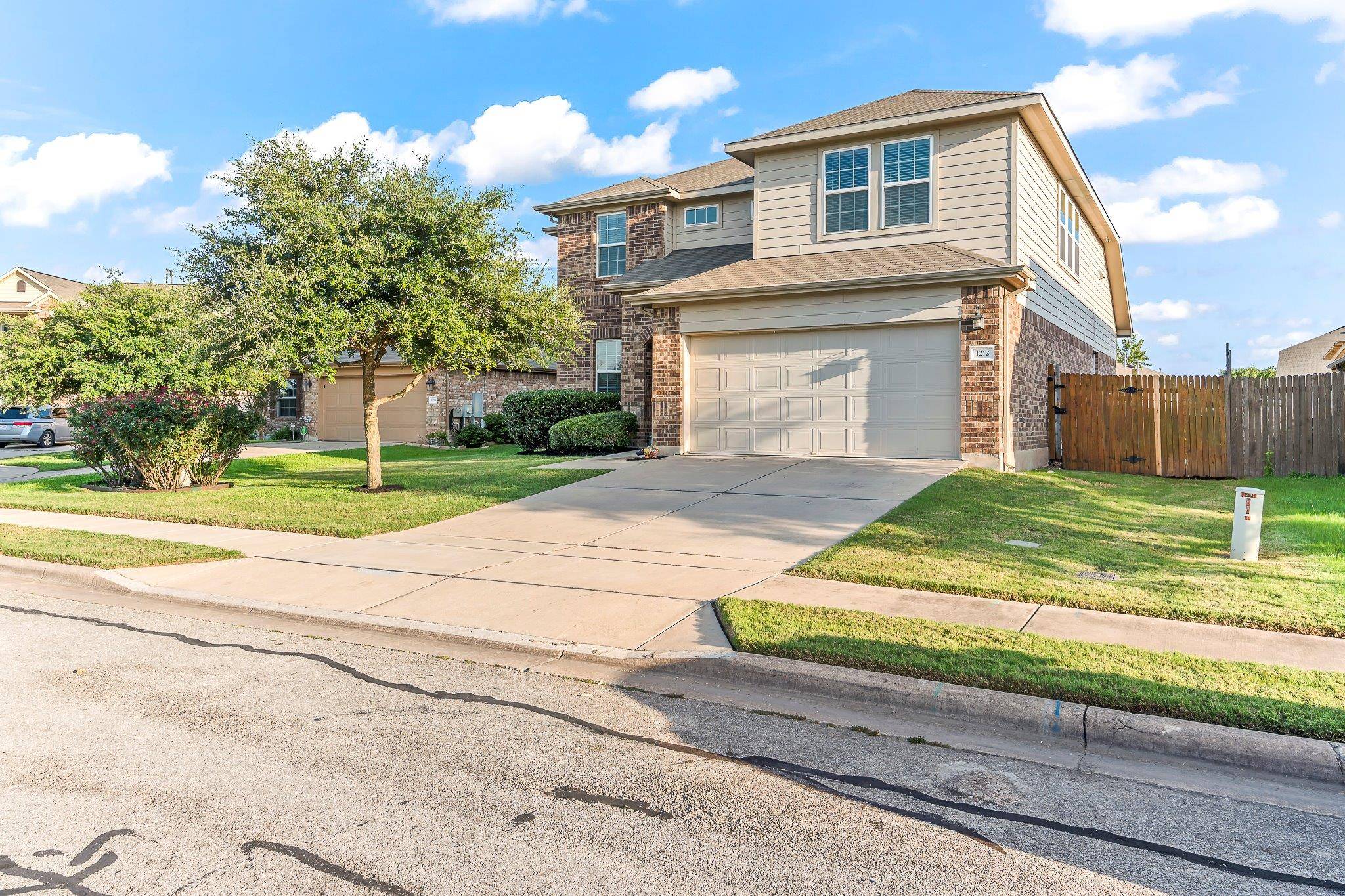 Hutto, TX 78634,1212 Rhonda CV