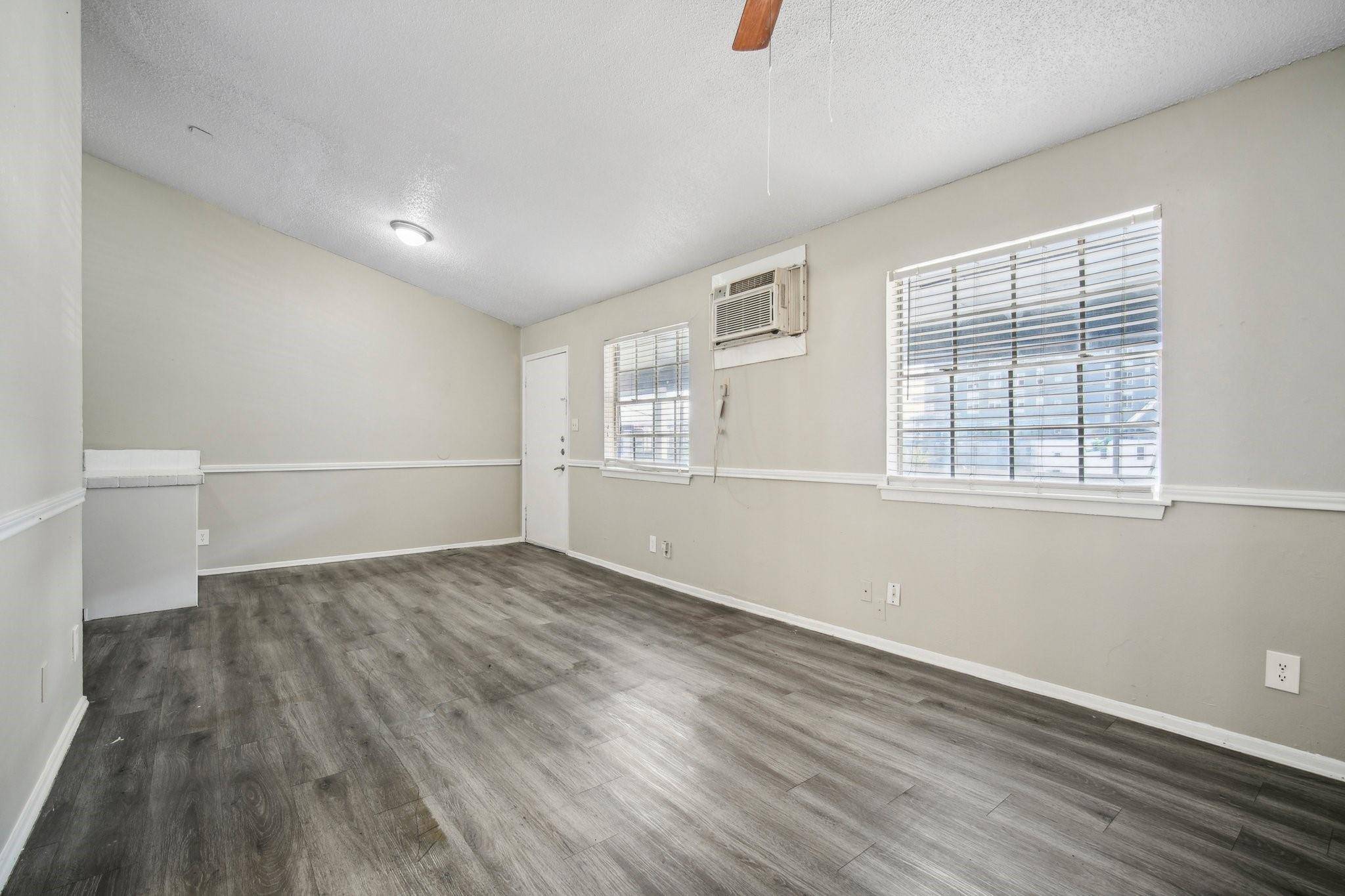 Austin, TX 78741,1300 Parker LN #108